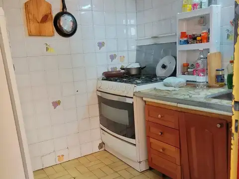 Depto Tipo Casa en Venta 40 años