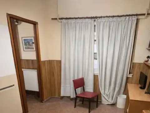 Casa 6 ambientes con 4 baños