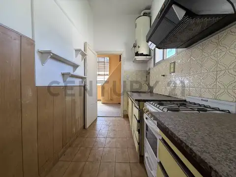 VENTA PH 4 AMBIENTES CON QUINCHO Y BALCON AL FRENTE