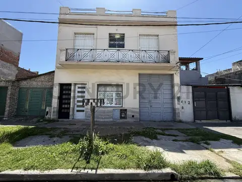 VENTA PH 4 AMBIENTES CON QUINCHO Y BALCON AL FRENTE