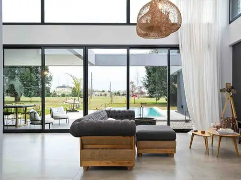 Casa 6 Ambientes en Venta – Fincas de San Vicente