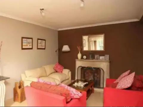 Casa en Venta en Barrio Bello Horizonte, USD 255.000