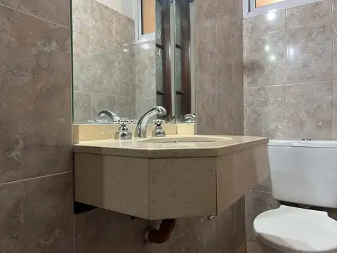 Departamento 3 ambientes con 3 baños