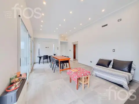 Casa en Venta en Funes, USD 239.900
