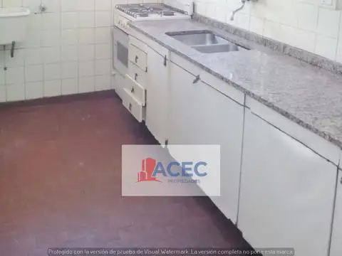 Av. Francia 900 - Piso 4º Dpto 01