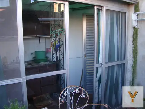 Depto Tipo Casa en Venta 50 años