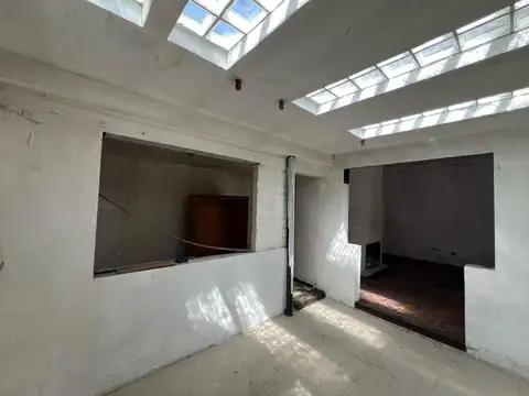 Depto Tipo Casa en Venta 40 años