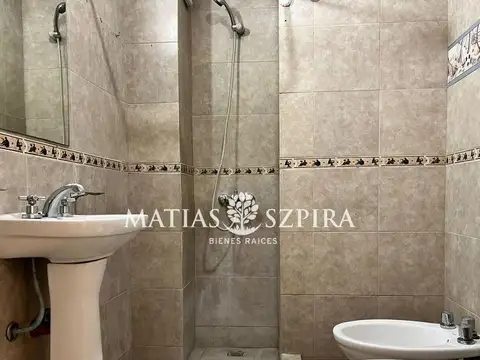 Departamento en Venta con 1 cochera