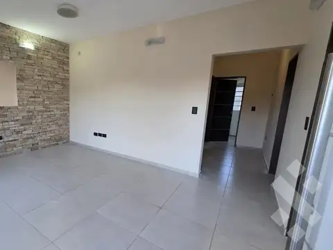Casa en Alquiler en Cipolletti, $ 3.000.000