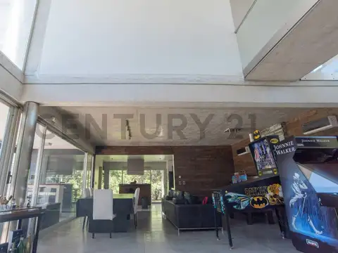 Oficina en Venta en Francisco Alvarez, USD 390.000