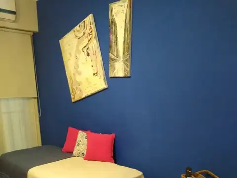 HERMOSO DOS AMB. EN RECOLETA, BUEN EDIFICIO CERCANO UNIVERSIDADES