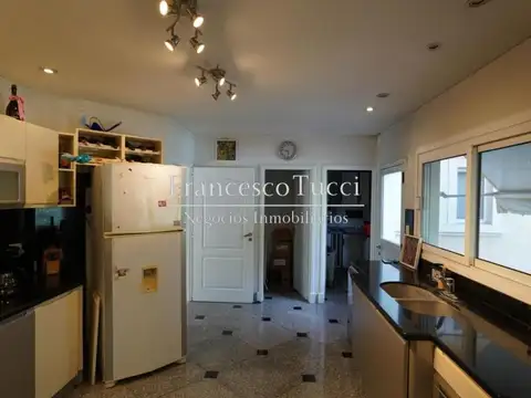 Casa en Venta al Oeste