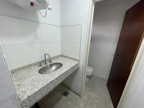 Local en Alquiler en San Antonio de Padua, $ 1.200.000