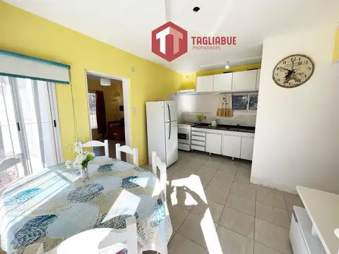 Casa 3 ambientes con 1 baño