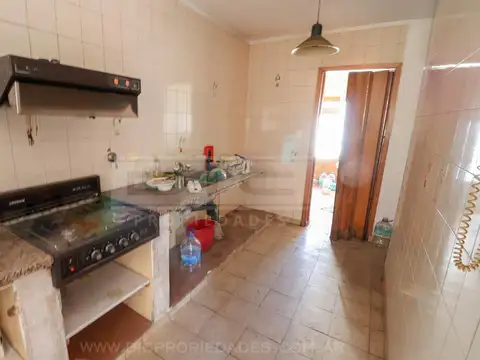 Galpon en Venta en Olivos Maipú/Uzal, USD 375.000
