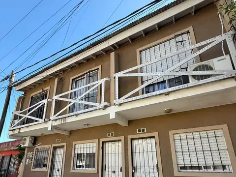 Depto Tipo Casa en Venta de Monoambiente