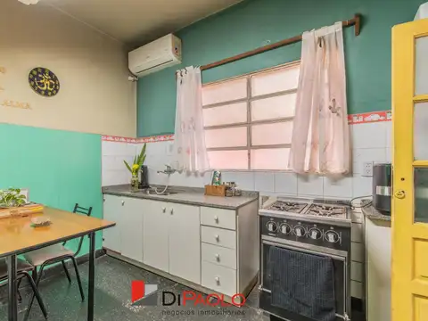 Casa 4 ambientes con 1 baño