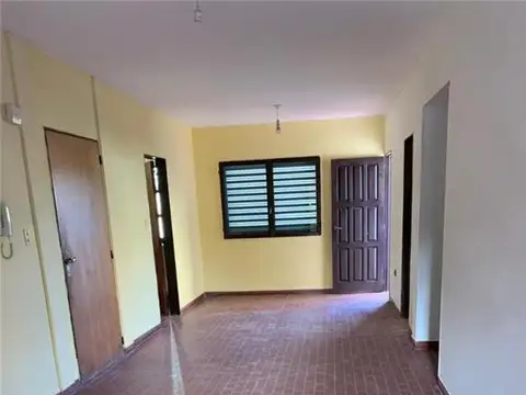 OBLIGADO 900, Piso 1