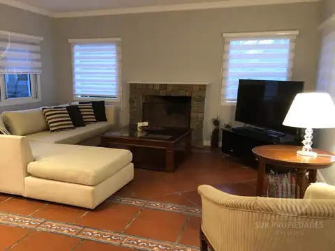 Casa en Alquiler en El Rocio, USD 1.400