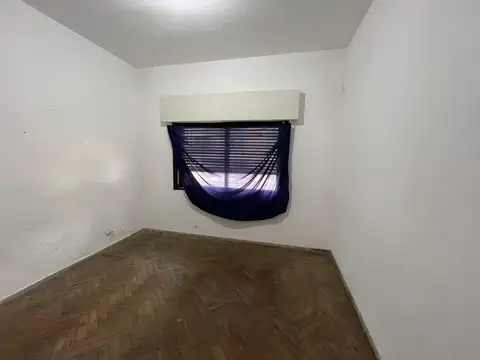 Depto Tipo Casa en Venta 40 años