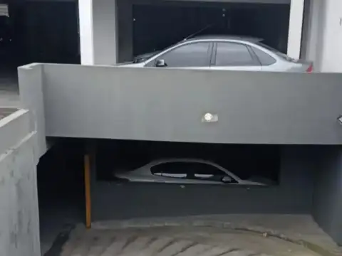 Cochera en venta - 12Mts2 - Villa Santa Rita