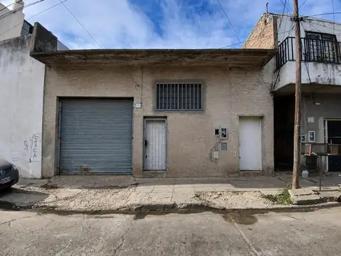 Galpón en Venta sobre lote de 8,66 x 43 m2