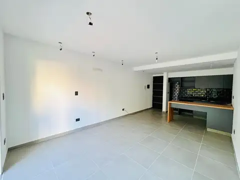 Departamento en Venta en Ramos Mejia, USD 148.000