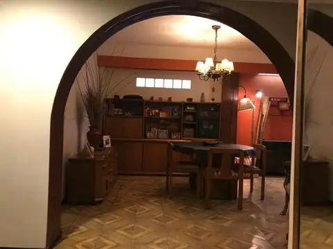 Depto Tipo Casa 5 ambientes con 3 baños