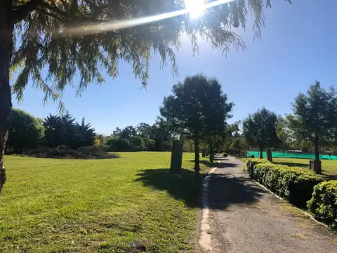 Terreno en Venta en Brujas, USD 47.500