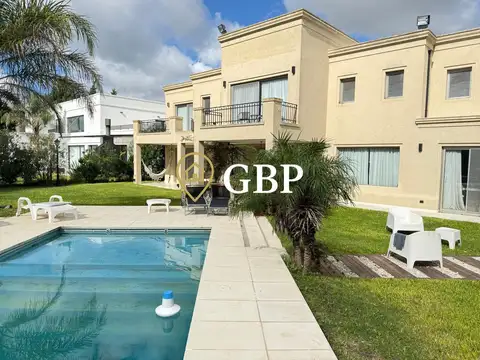 Casa en venta en Canning Barrio Malibu