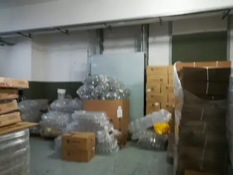 Galpon en Venta en Villa Bonich, USD 230.000