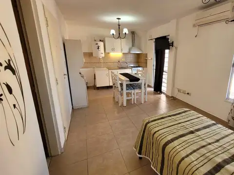 Machado al 1100 Morón