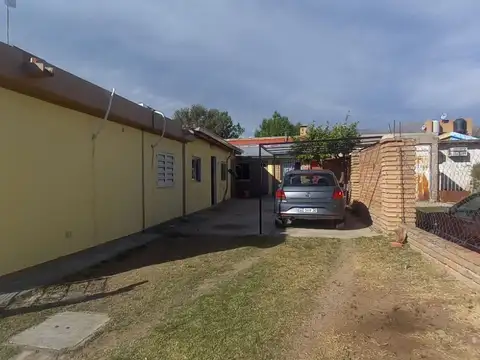 Casa en Venta con 1 cochera