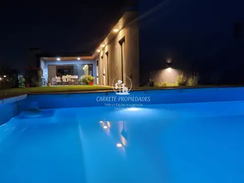 Casa en ALQUILER AMOBLADA con pileta. Barrio Santa Lucia. Pilar del Este 100