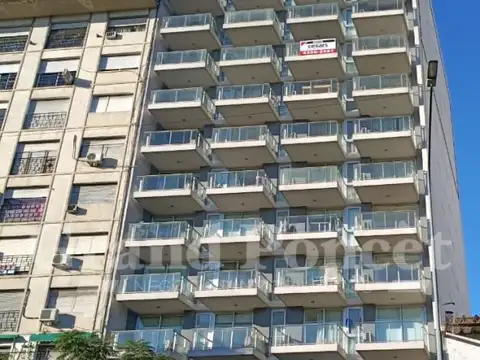 Alquiler Monoambiente con Balcón