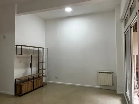 Departamento en Venta en Chacarita, USD 140.000
