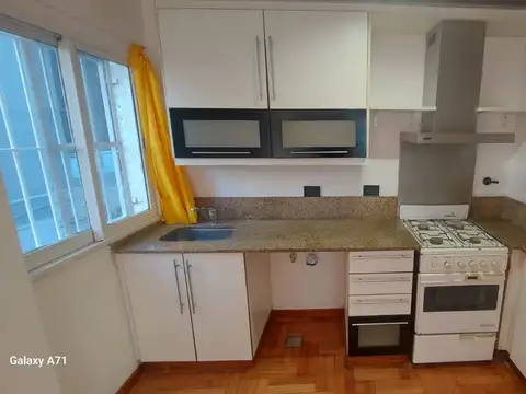 ALQUILER MONOAMBIENTE EN AV. LIBERTADOR EN OLIVOS