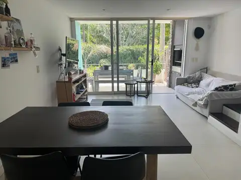 General Arias 2500, Piso 1