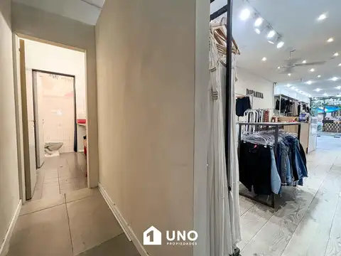 Local en Venta en Centro, USD 200.000