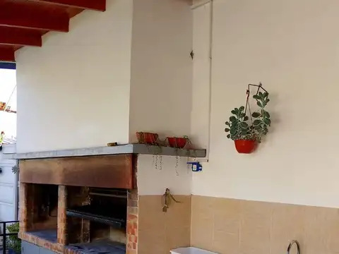 Casa 3 ambientes con 3 baños