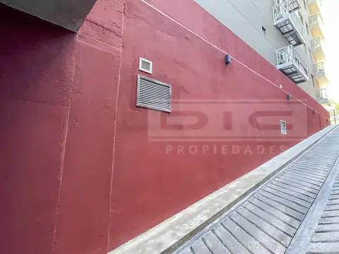 Cochera  en  Olivos