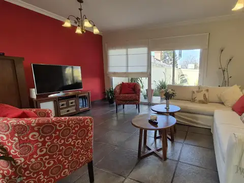 Casa en Venta en Barrio Grand Bourg, USD 400.000