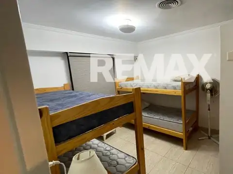 VENTA CASA 5 DORMITORIOS EN LA 1 BAJADA LAS GRUTAS