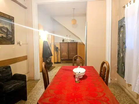 Depto Tipo Casa en Venta de 5 ambientes