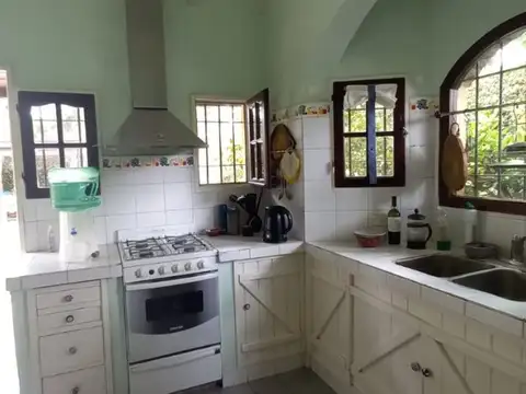 Casa en Alquiler Temporal en Triangulo, USD 2.200