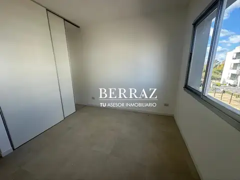 Departamento en Alquiler en Lagoon Pilar, USD 650