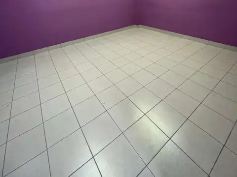 LOCAL COMERCIAL SOBRE AV. JUAN MANUEL DE ROSAS (EX PROVINCIAS UNIDAS)