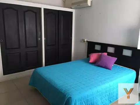 Casa 6 ambientes con 2 baños