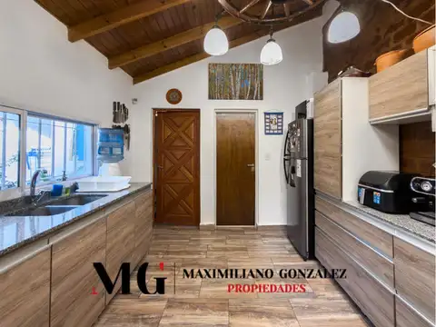 Casa en Venta con 1 cochera