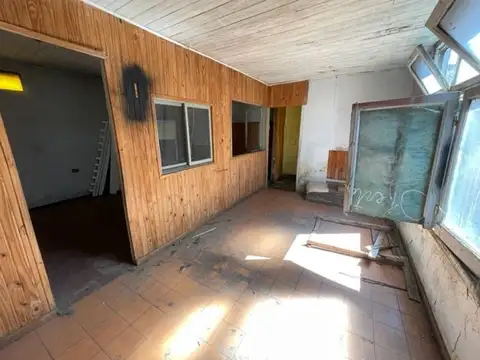 Casa 4 ambientes con 1 baño